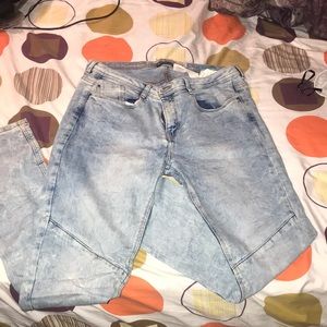 Light blue skinny jeans